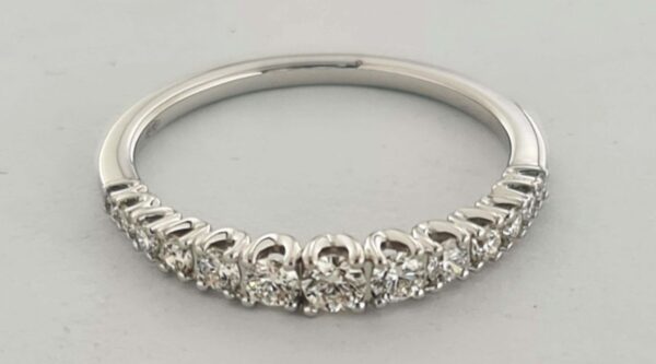 LRS0889